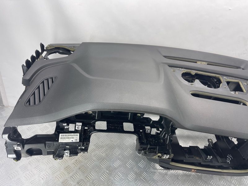 Торпедо з подушкою безпеки 4M1857001AB24A Audi Q7