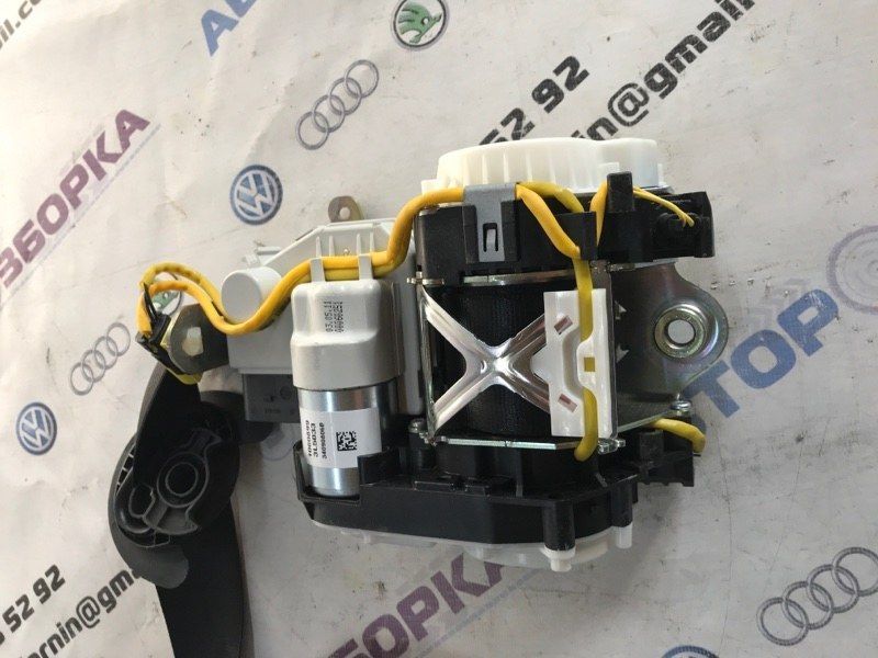 Ремінь безпеки 4G8857705CV04 Audi A6