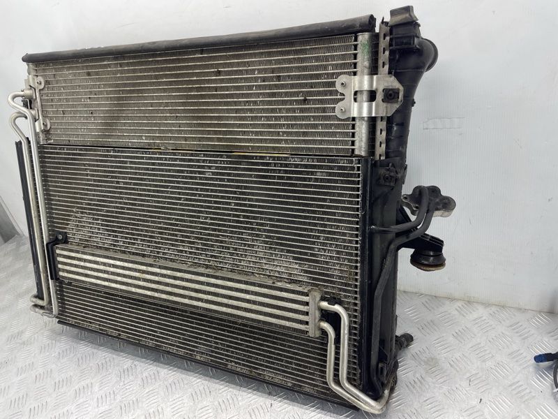 Кассета радиаторов 7L6121253B Audi Q7