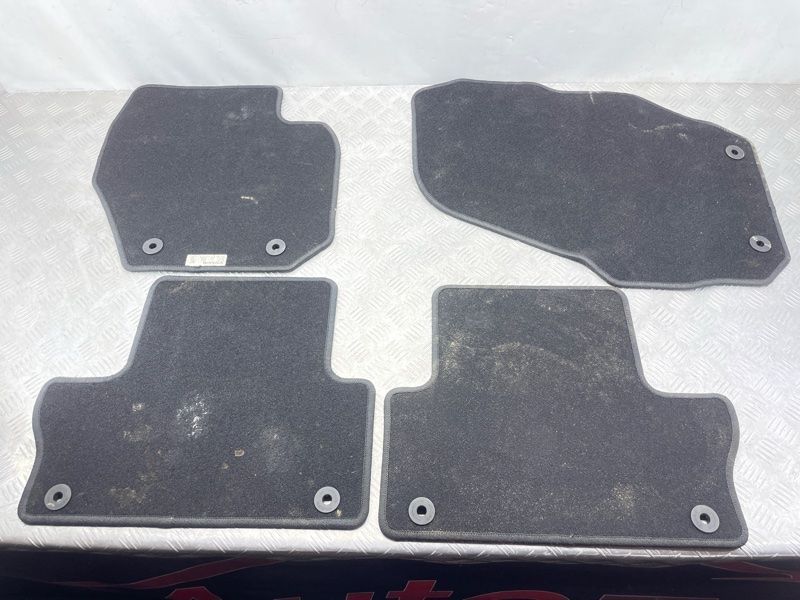 Коврики салона комплект 39800562 Volvo XC60