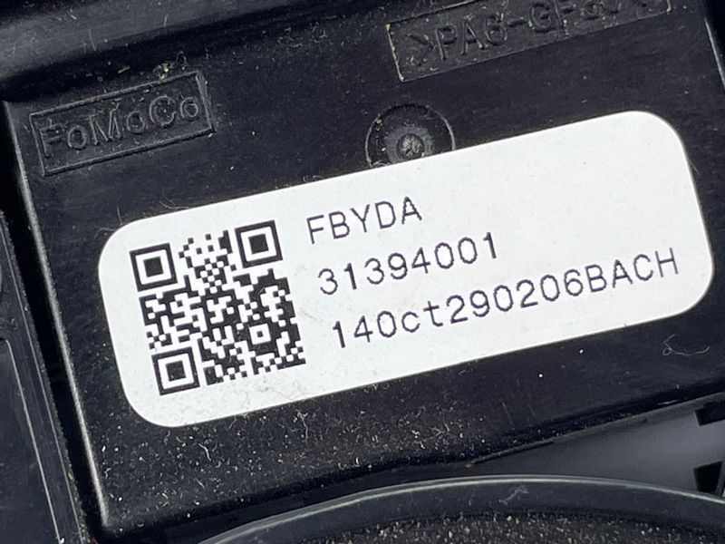 Подрулевой переключатель 31394001 Volvo XC60