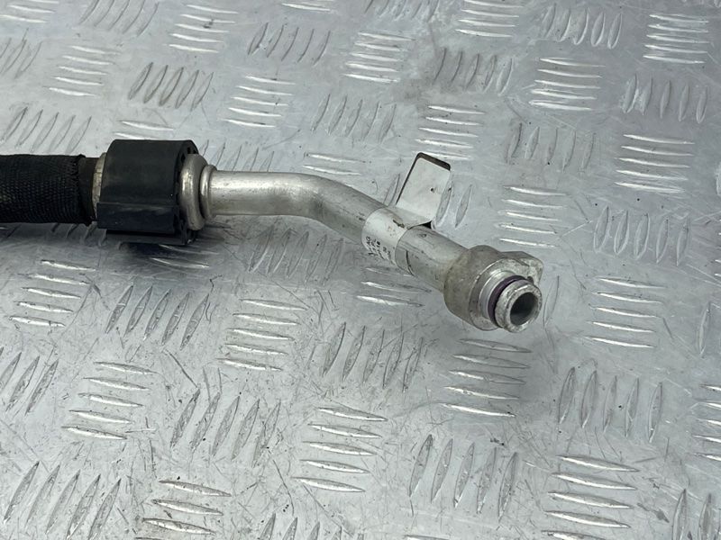 Трубка кондиціонера 4M0816743BF Audi Q7