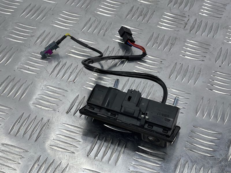 Кнопка замка кришки багажника з камерою 4G0827566 Audi A7