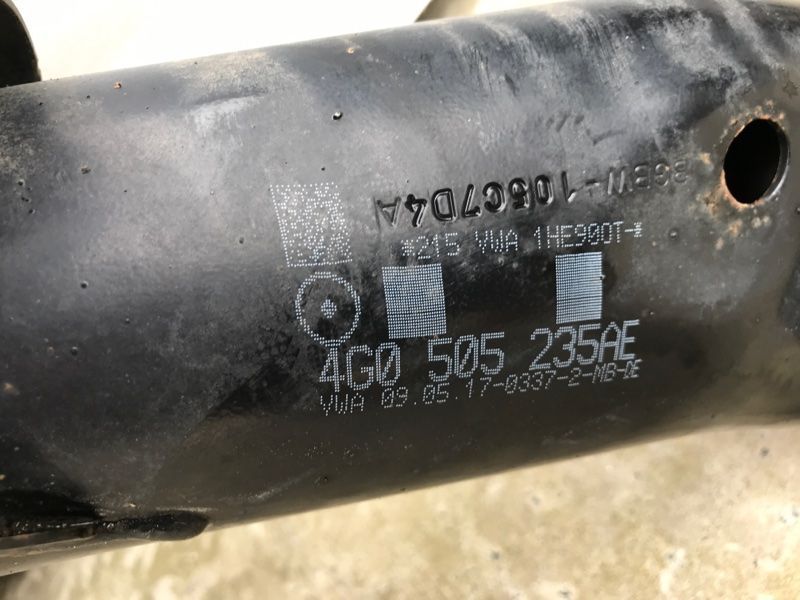 Підрамник задній 4G0505235AE Audi A6