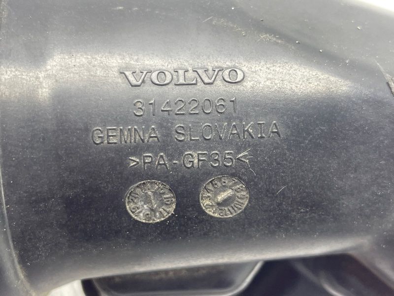 Патрубок інтеркулера 31422061 Volvo XC60