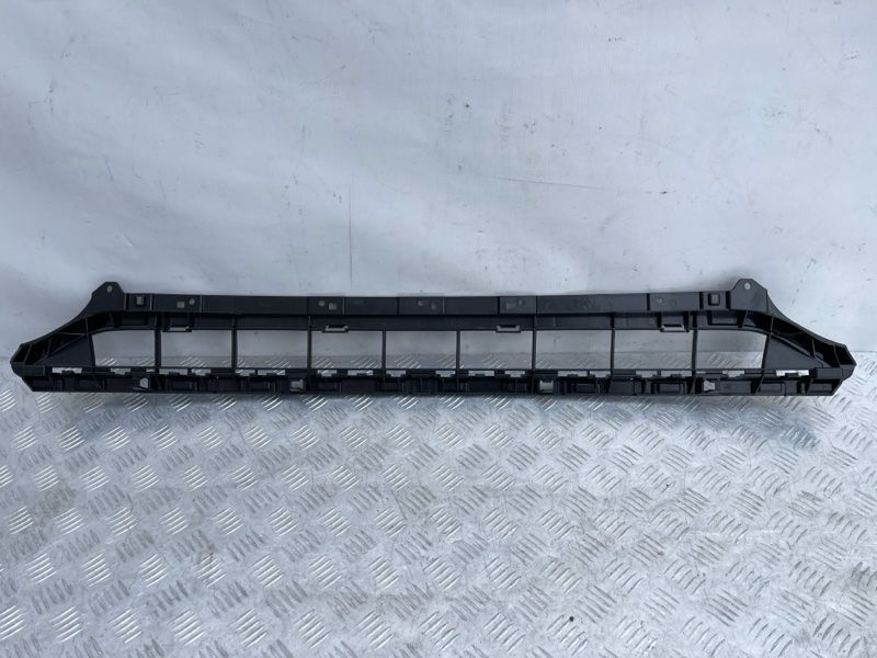 Решітка переднього бампера нижня 80A807647C9B9 Audi Q5