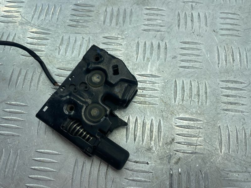 Замок капота 4G0823509C Audi A7