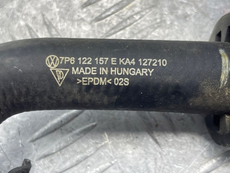 Шланг ОР з клапаном 7P6122157E Volkswagen Touareg