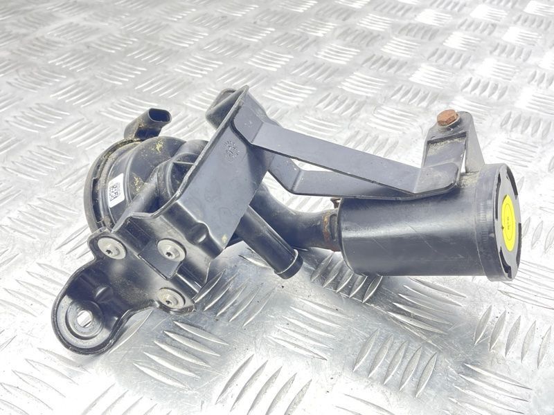Клапан адсорбера 8K0906253K Audi Q7