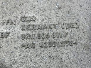 Рычаг задней подвески нижний 8R0505311F Audi A7