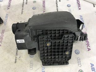 Корпус повітряного фільтра A2740900701 Infiniti Q50