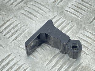 Петля двери 8S0833404A Audi Q7