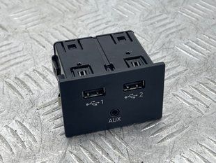 Блок USB Audi A6