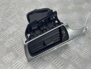 Дефлектор воздуховода 4G1820901D6PS Audi A6