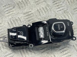Кнопка cтарт/cтоп 31443829 Volvo XC90
