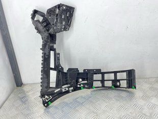 Кронштейн заднього бампера 31407731 Volvo XC90