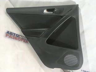 Карта / Обшивка двери 5N0867211 Volkswagen Tiguan