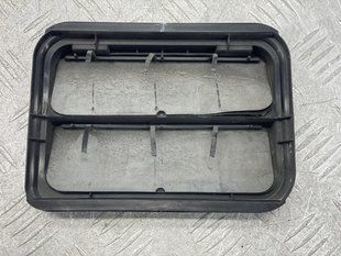 Решетка вентиляционная 768041TG0A Infiniti Q50