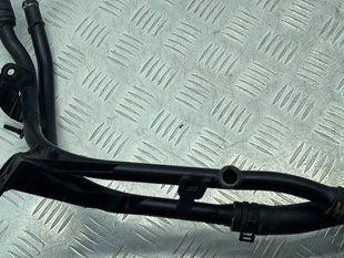 Трубопровод системы охлаждения 1K0121070BD Volkswagen CC