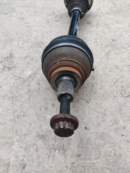 Піввісь 3C0407271AH Volkswagen CC