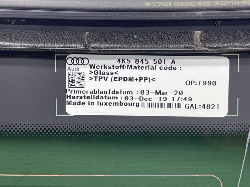 Стекло заднее с обогревом 4K5845501A Audi A6
