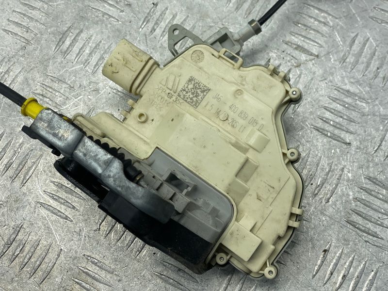 Замок дверей 4G0839015D Audi A6
