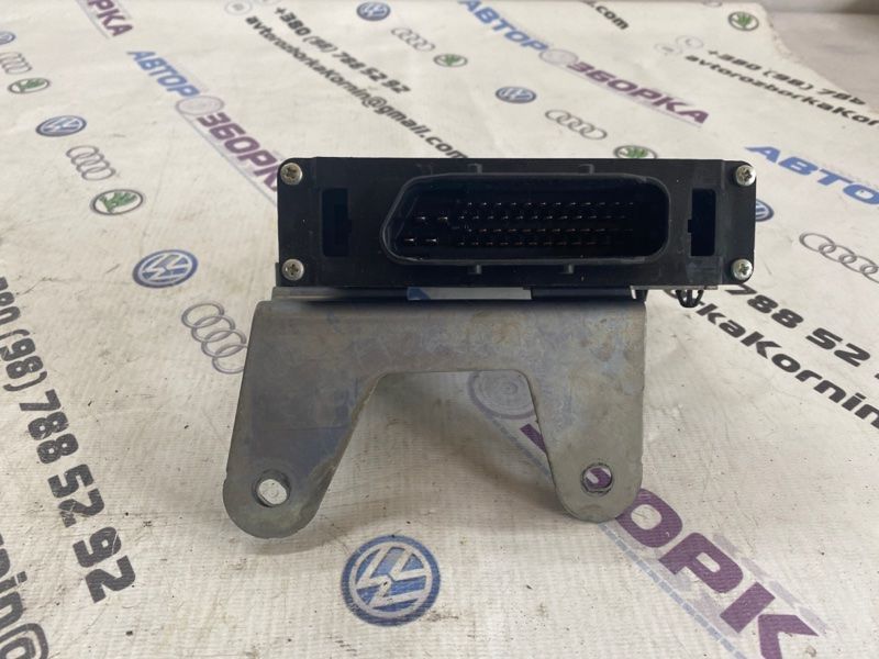 Блок керування АКПП 09G927750LR Volkswagen Tiguan