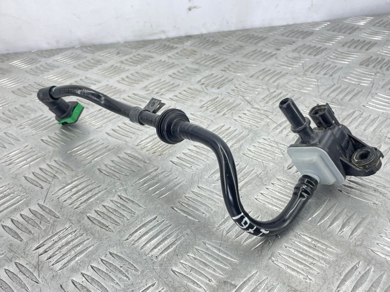 Клапан вентиляції паливного бака 31321694 Volvo XC60 Volvo S60, Volvo S60 Cross Country, Volvo S90, Volvo V60, Volvo V60 Cross Country, Volvo V90, Volvo V90 Cross Country, Volvo XC60, Volvo XC70, Volvo XC90