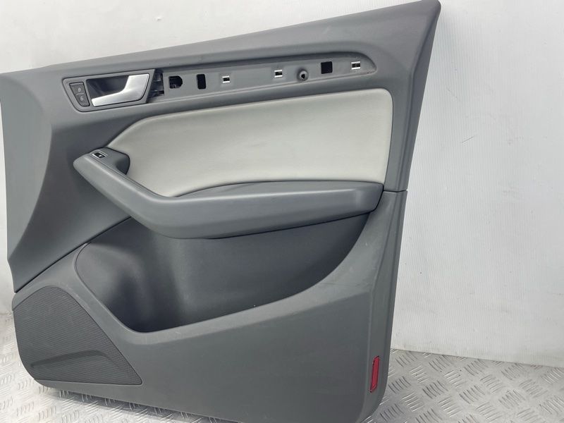 Карта / Обшивка двери 8R1867104AGIBX Audi Q5