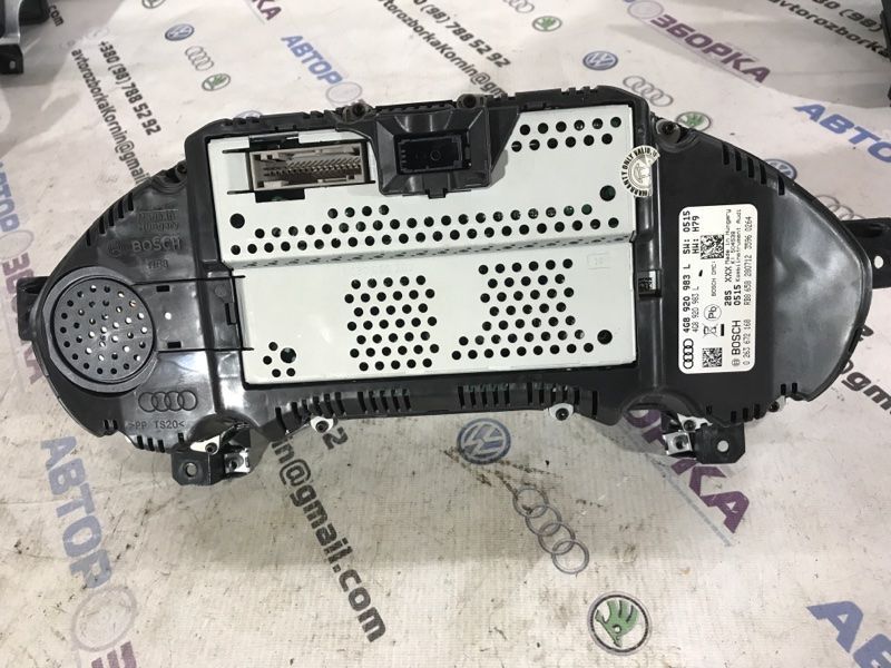 Комбинация приборов / Спидометр 4G8920983L Audi A6