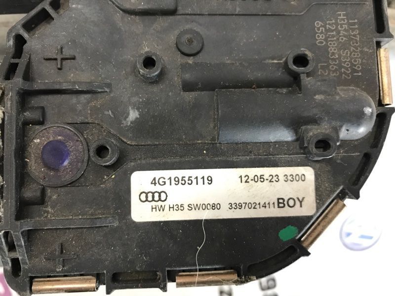 Мотор і трапеція склоочисників 4G1955023A Audi A6