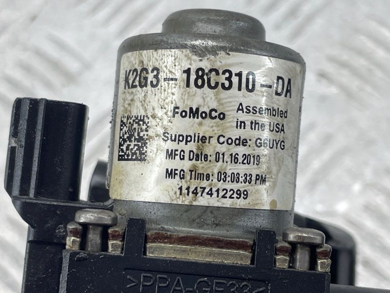 Клапан системи охолодження K2G318C310DA Ford Edge