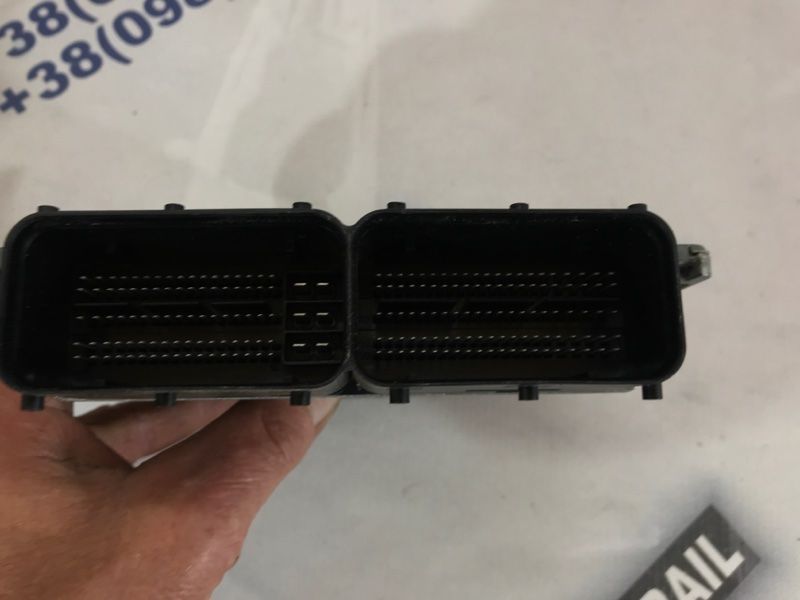 Блок керування двигуном 4G5907115A Audi A6