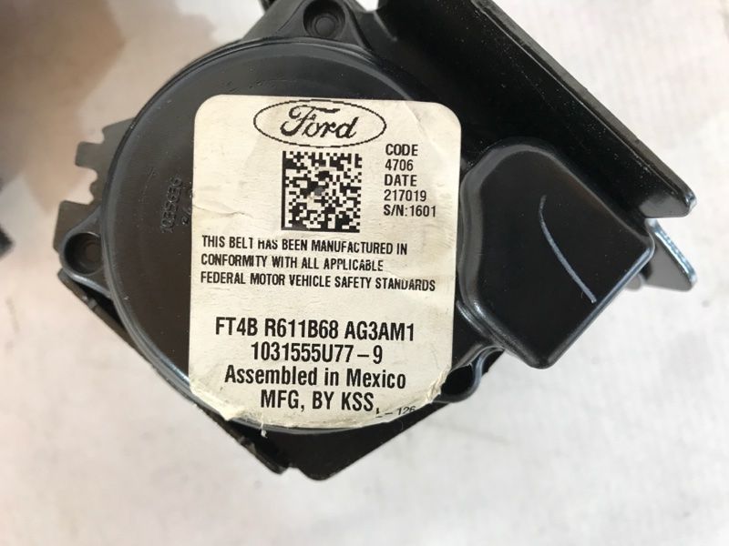 Ремінь безпеки Ford Edge