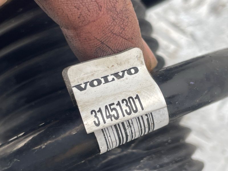 Стойка амортизатора в сборе с пружиной 31451830 Volvo XC90