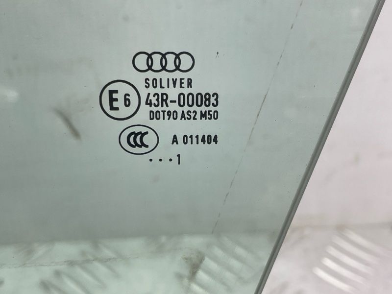 Скло дверей Audi A6