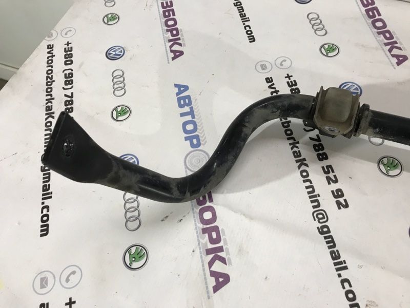 Стабілізатор передній 4G0411309E Audi A6 Audi A6, Audi A6 Allroad, Audi A7, Audi RS7, Audi S6, Audi S7