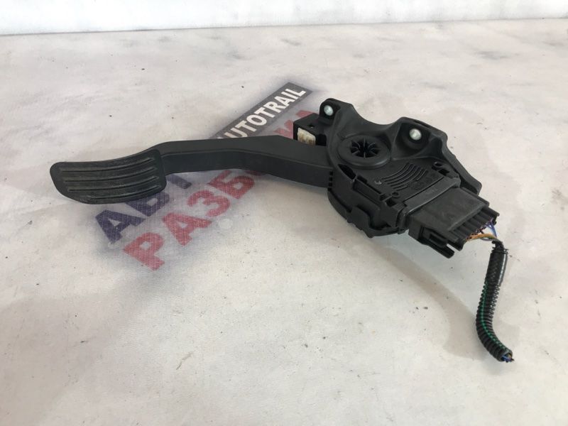 Педаль газу (акселератора) 31329062 Volvo XC60