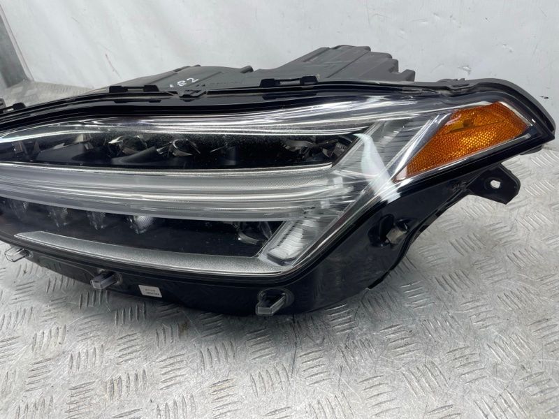 Фара FULL LED 31353151 Volvo XC90