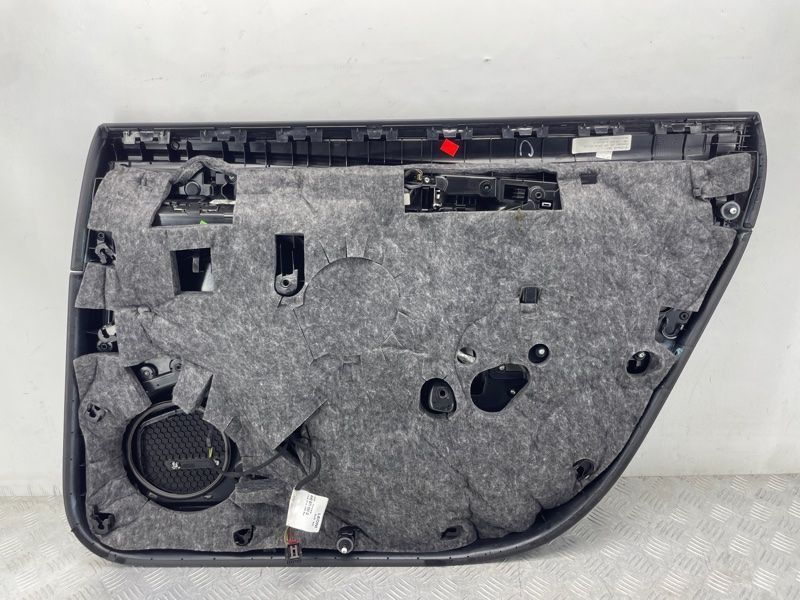 Обшивка дверей 4H4867303CWFA Audi A8