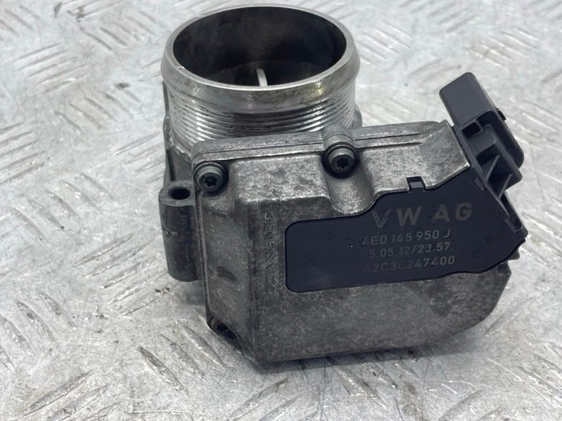 Дросельна заслінка 4G0145950J Volkswagen Touareg