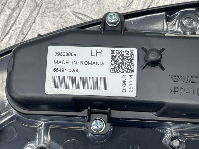 Проекція на лобове скло Volvo XC90