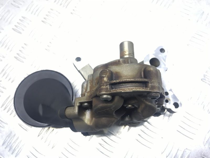 Масляний насос 06E115105AQ Audi A7