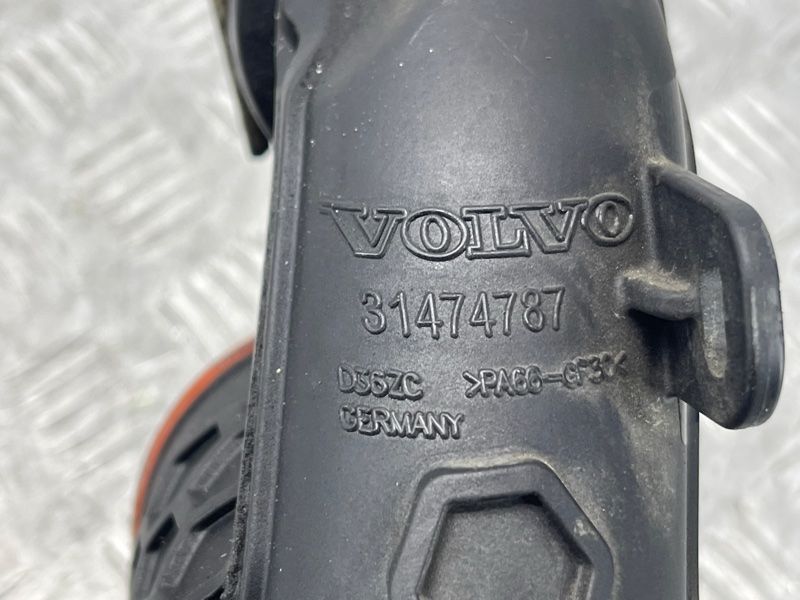 Впускний патрубок 31474787 Volvo XC90
