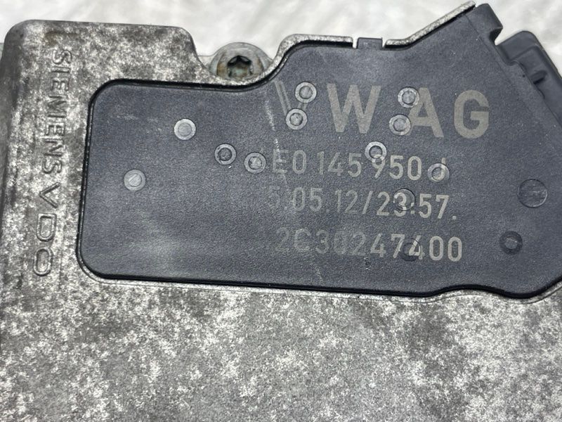 Дросельна заслінка 4G0145950J Volkswagen Touareg