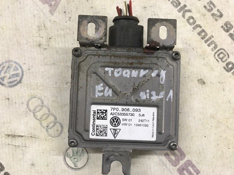 Блок управления топливным насосом 7P0906093 Volkswagen Touareg