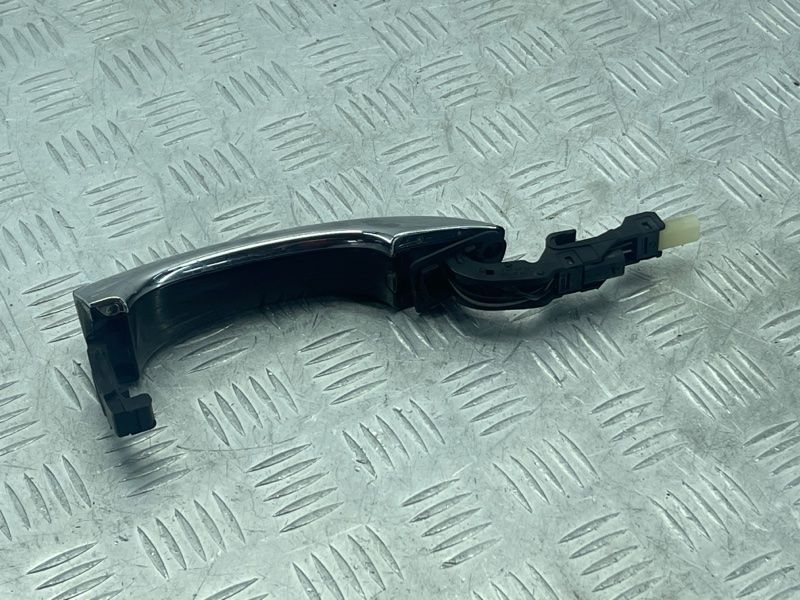 Ручка дверей (keyless) зовнішня 4H0837205B Audi A7