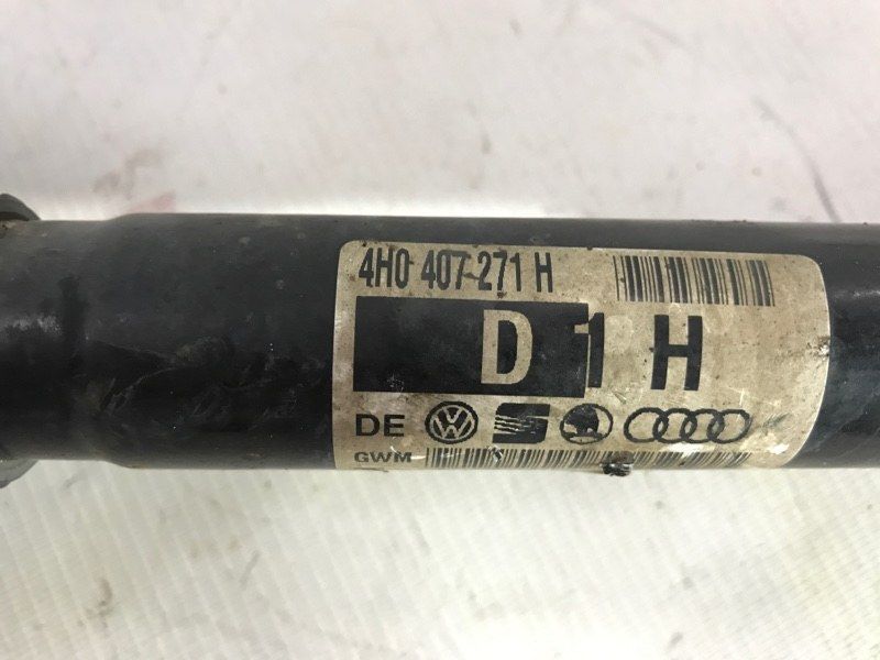 Піввісь 4H0407271H Audi A6