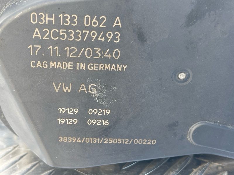 Дросельна заслінка 03H133062A Volkswagen Touareg