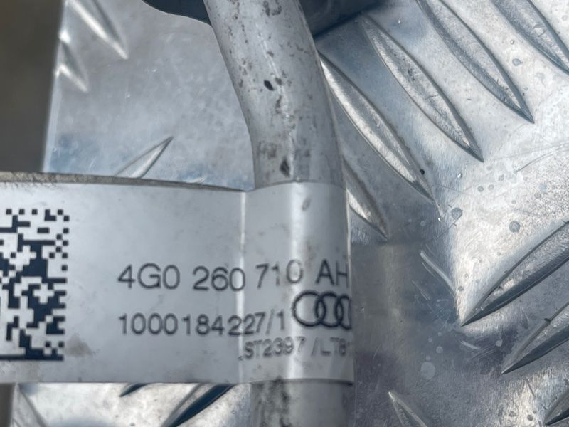 Трубка кондиционера 4G0260710AH Audi A6